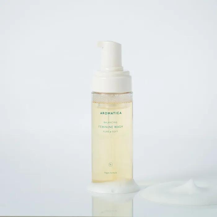 [Hypoallergenic / Daily Care] Pure & Soft Feminine Wash 170ML
