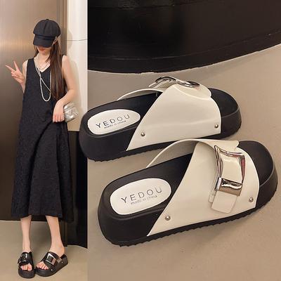 Женская обувь – Сандалии