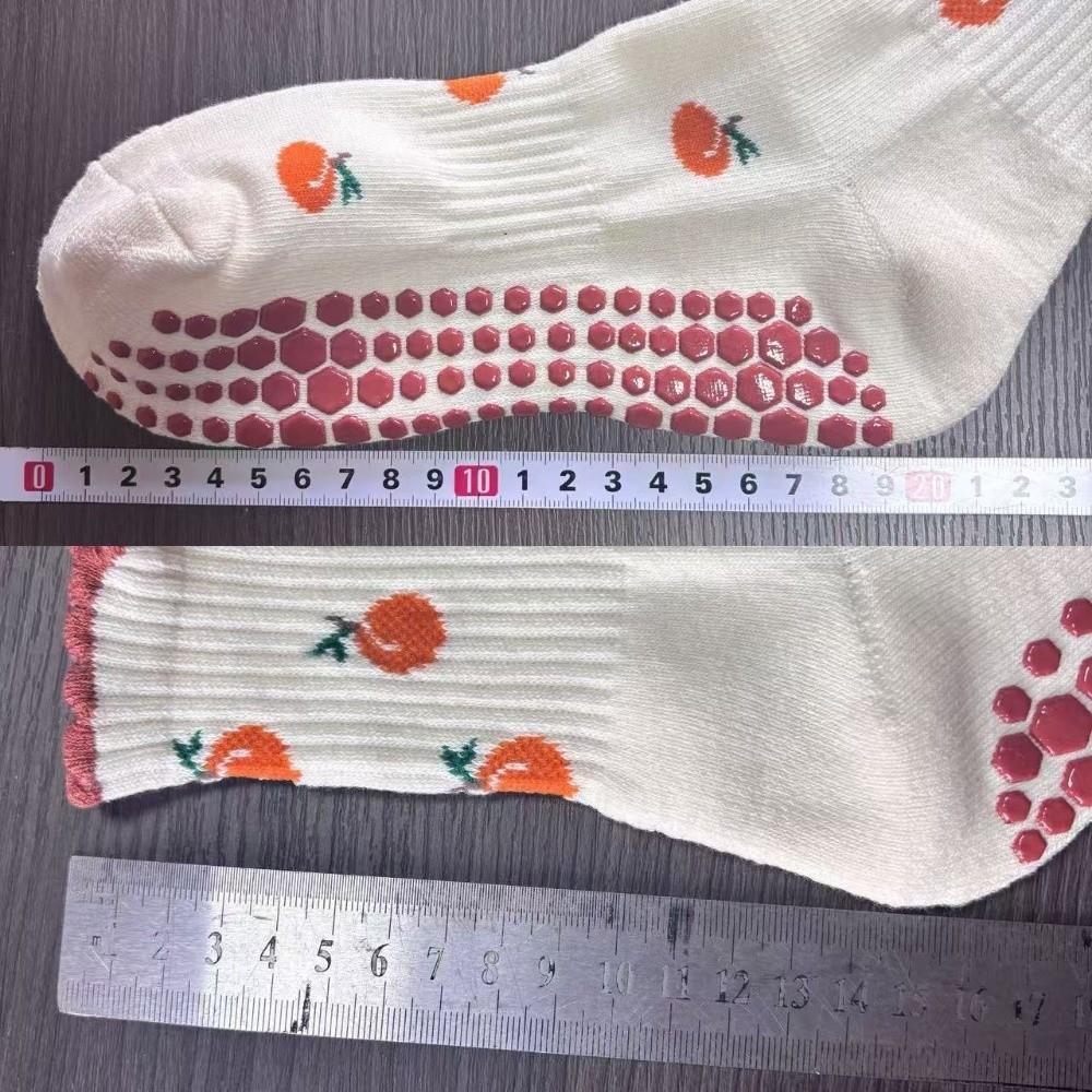 Breathable Pilates Socks Non-Slip Cuffed Mid Tube Socks Fashion Yoga Socks for Women