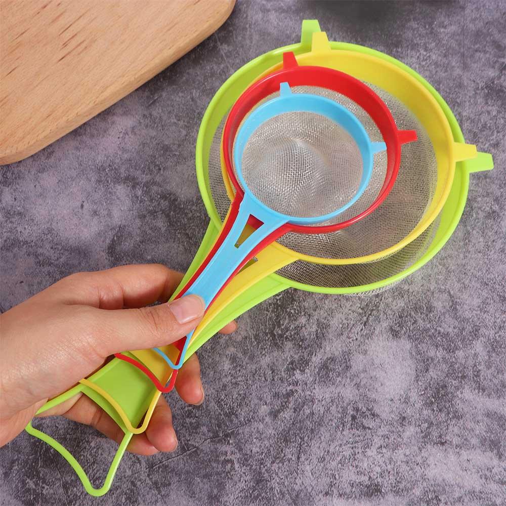 4Pcs/Set Plastic Scoop Strainer Fine Mesh Colander Baking Tool Flour Sieve Icing Sugar
