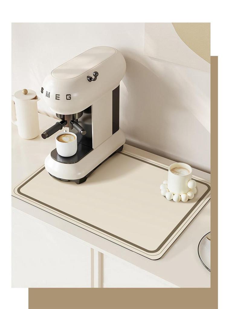 Минималистичный кухонный коврик из диатомовой земли: Тепло- и влагопоглощающий, противоожоговый, маслостойкий защитный коврик для столешницы