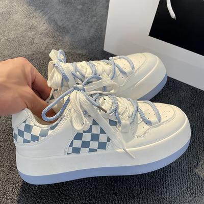 Шахматная доска Клетчатая обувь Женская новая весенняя платформа увеличивающая рост универсальная студенческая обувь с большой головой
