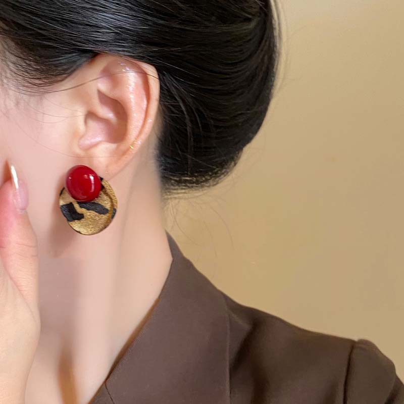 Retro Leopard Print Round Stud Earrings for Women Girls 2026 New Trendy Geometric Circular Earrings Wedding Jewelry Gifts