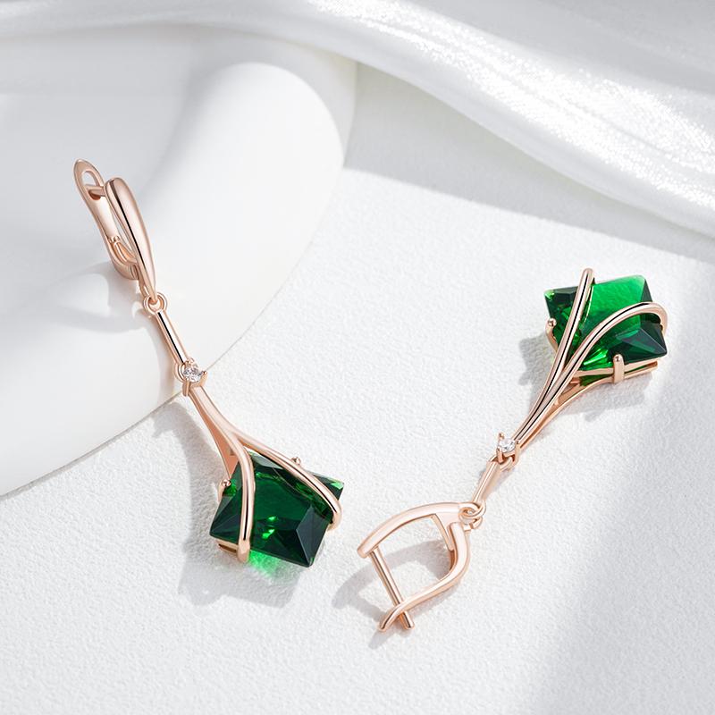 Square Cut Green Zircon Long Dangle Earrings for Women Golden Earrings Fashion Vintage Jewelry Party Daily Accessories