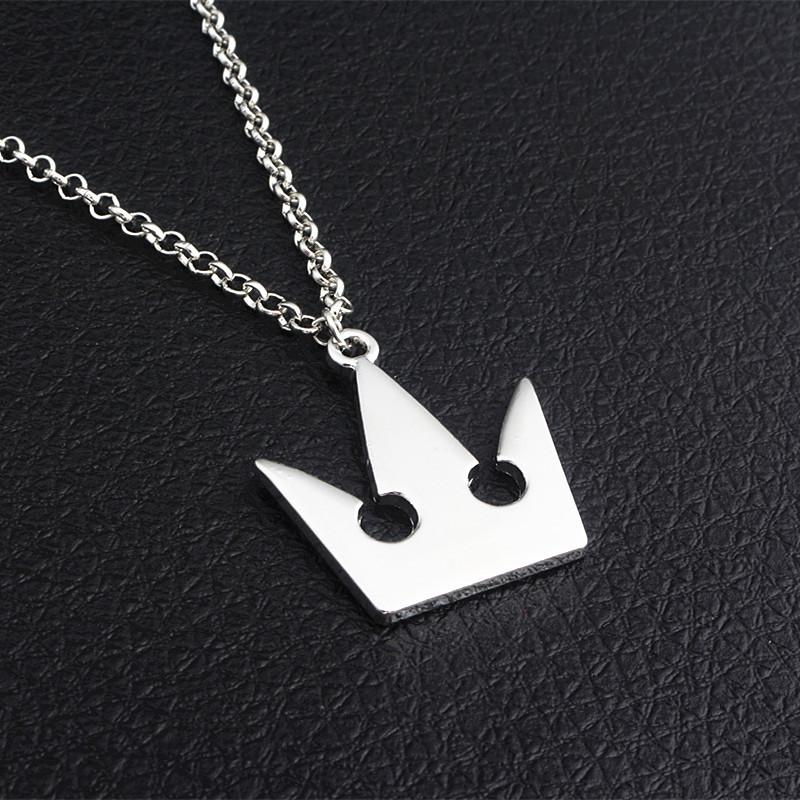 Game Kingdom Hearts Chain Pendant Necklace Sora Keychain Crown Charm Statement Choker Necklace Women Men Jewelry Cosplay