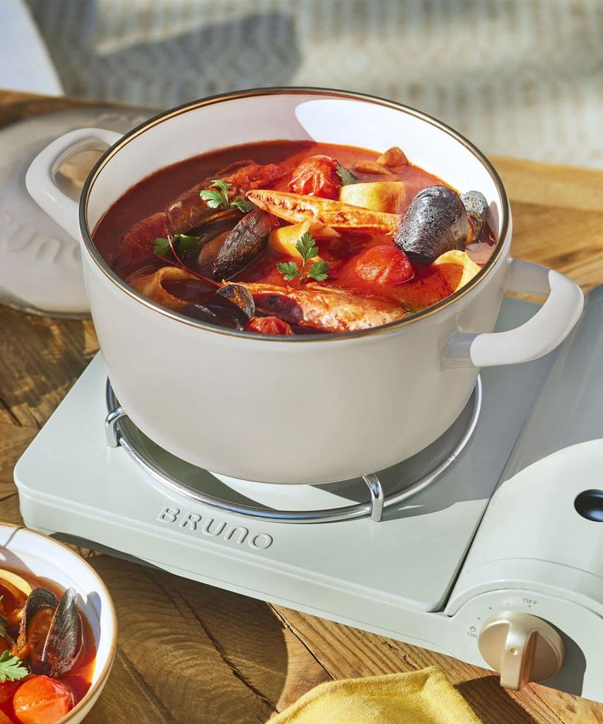 BRUNO 20cm Deep Enamel Pot with Direct and Gas Fuji Enamel Lid, Induction, Heat, Compatible, Collaboration, Greige, BHK280-GRG