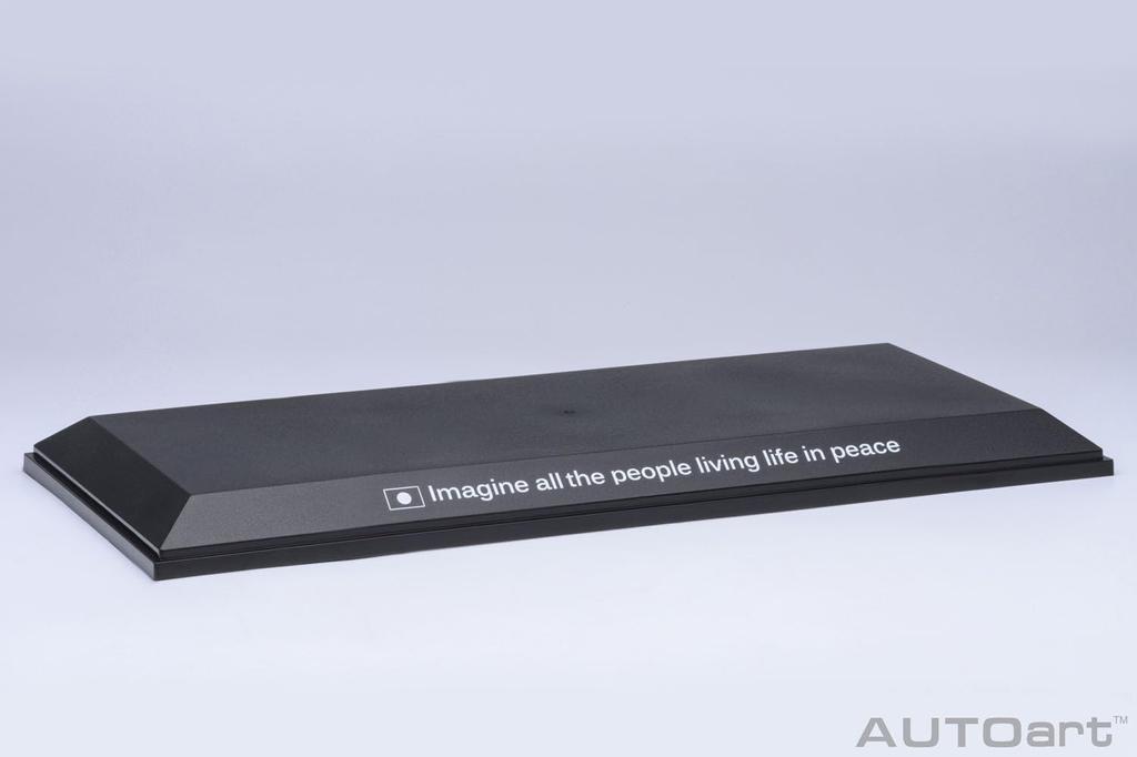 AUTOart Special Display Case Scale X 1 1/18 "LBWK" (Gold Logo)