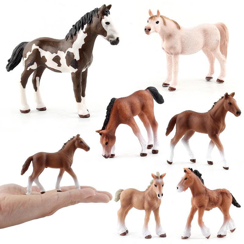 Intricate Lifelike Wild Horse Models Crafted From Durable Pvc Decoration For