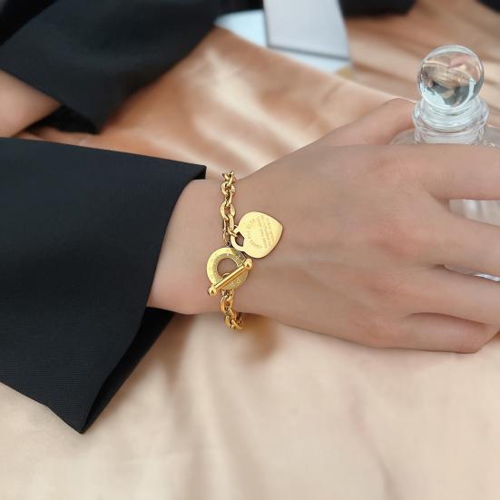 Женский браслет из нержавеющей цепи, кулон в форме сердца, титановая сталь, индивидуальная буквенная надпись, одноцветное гладкое изысканное ювелирное изделие на запястье