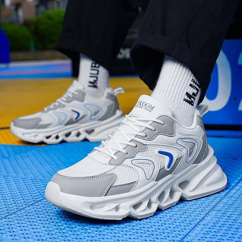 New Summer Men'S Shoes Breathable Running Shoes Lightweight Lace-Up Non-Slip Sports Tennis Shoes Fashionable Blade Sneakers