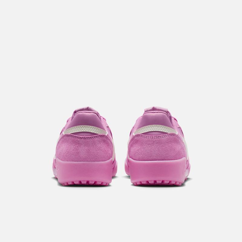 Nike NIKE TERRA MANTA SUEDE Женская спортивная обувь IO7802