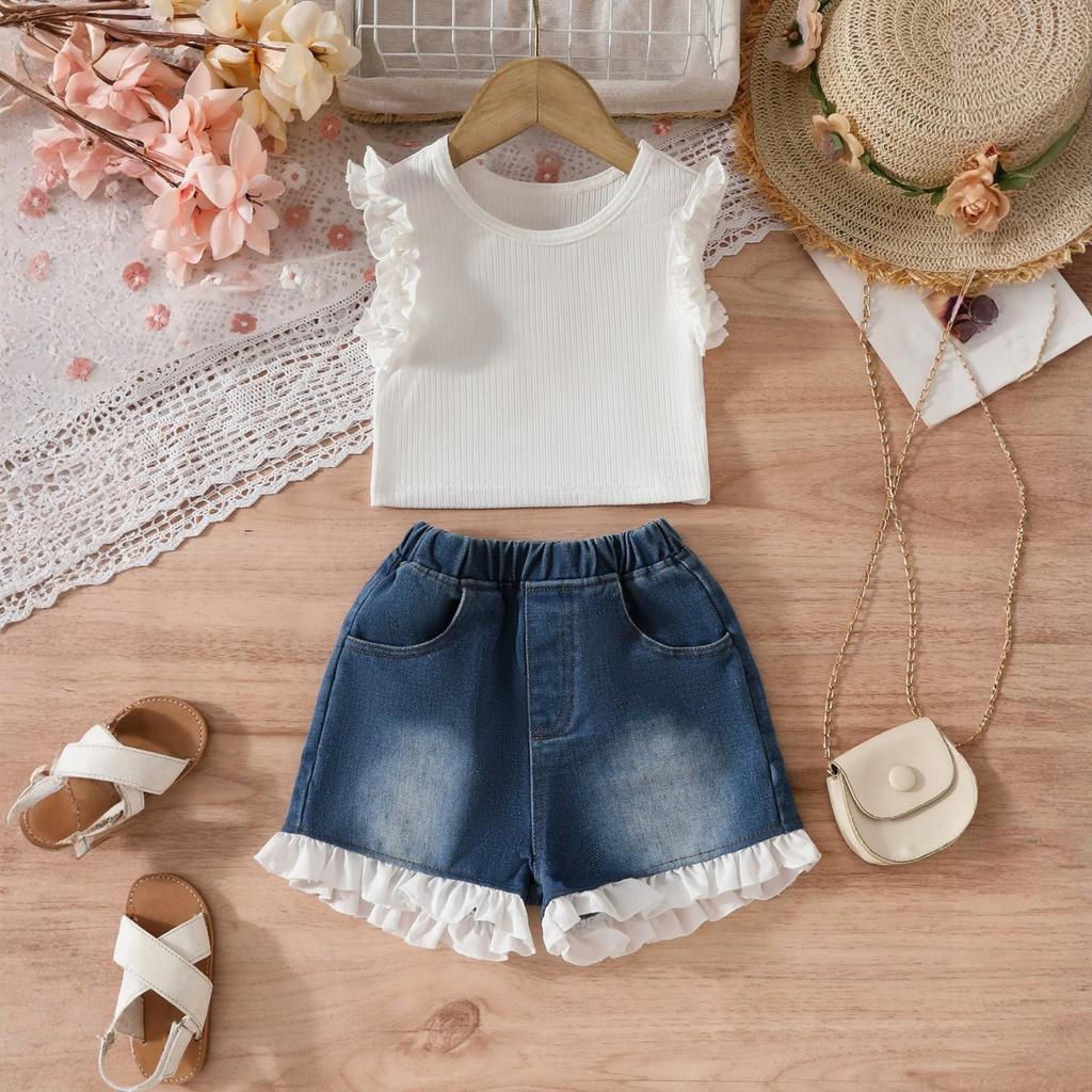 Летний комплект для девочек: топ без рукавов с оборками и джинсовые шорты