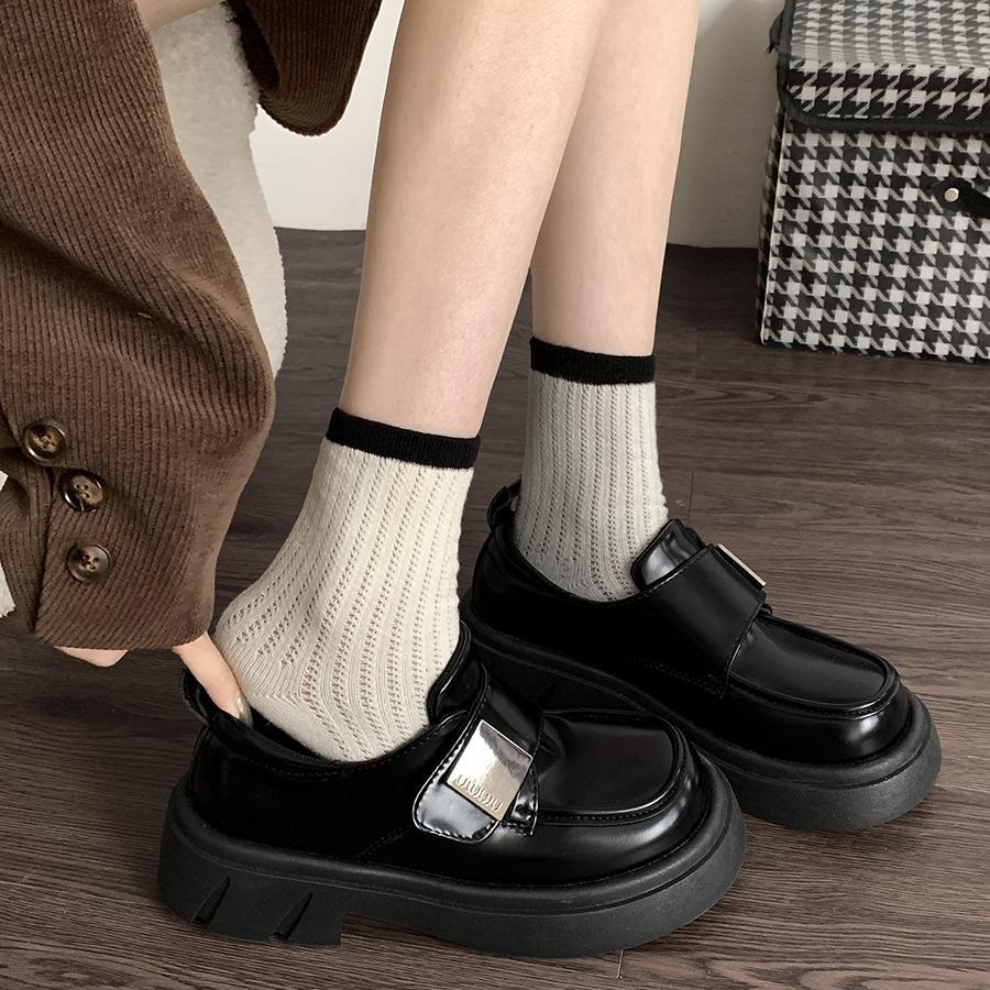 Black Round Head Retro British Style Platform Small Leather Shoes Women's Autumn and Winter 2025 New Thick Heel French Loafer Single Shoes