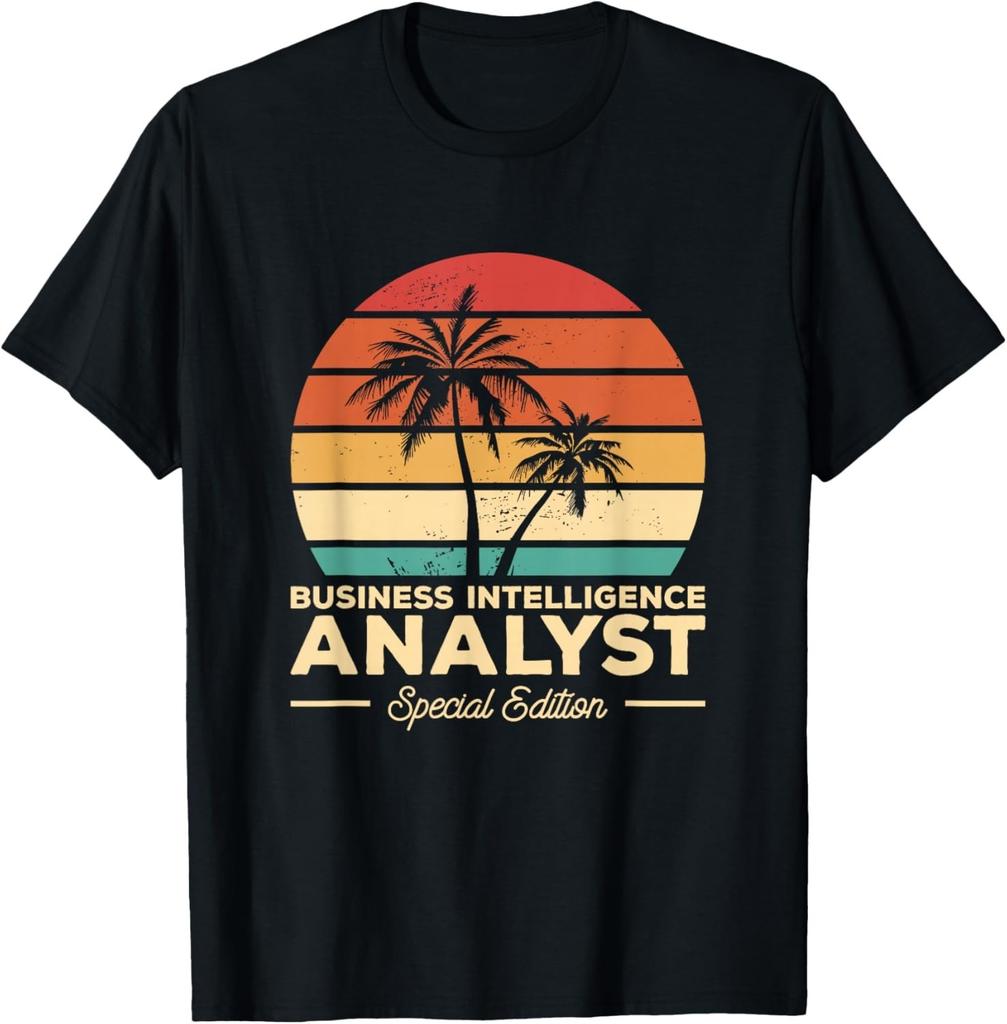 Vintage Credit Analyst Gift Unisex T-Shirt