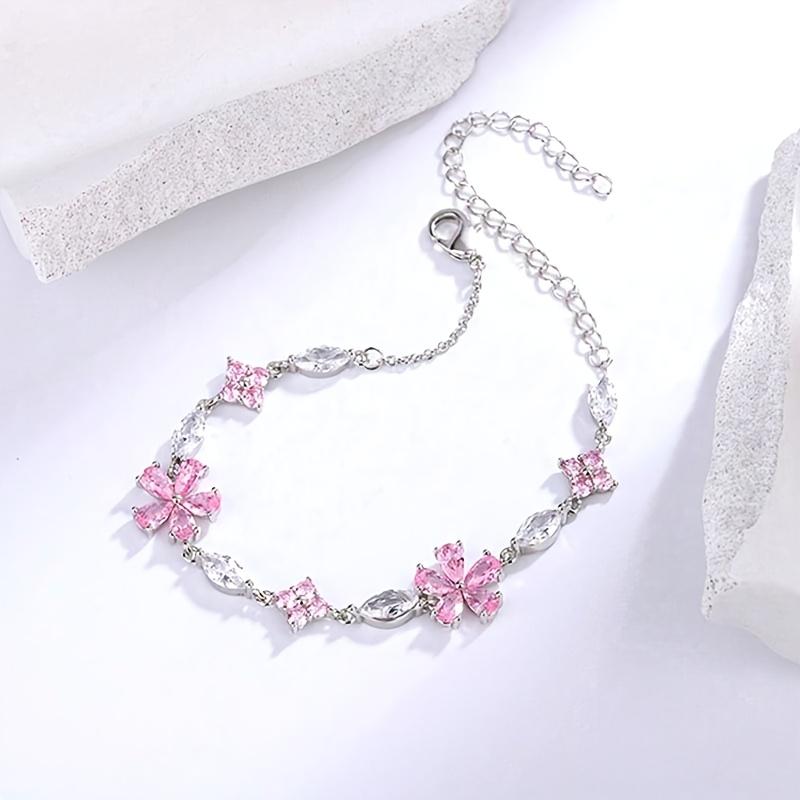 1 Women's Pink Cherry Blossom Zircon BraceletShiny and sweet floral designLight luxury with a cool and elegant textureFresh and