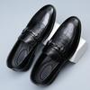 Модные высококачественные мужские туфли из натуральной кожи в корейском стиле с острым носком, модные новые мужские удобные и нескользящие мокасины