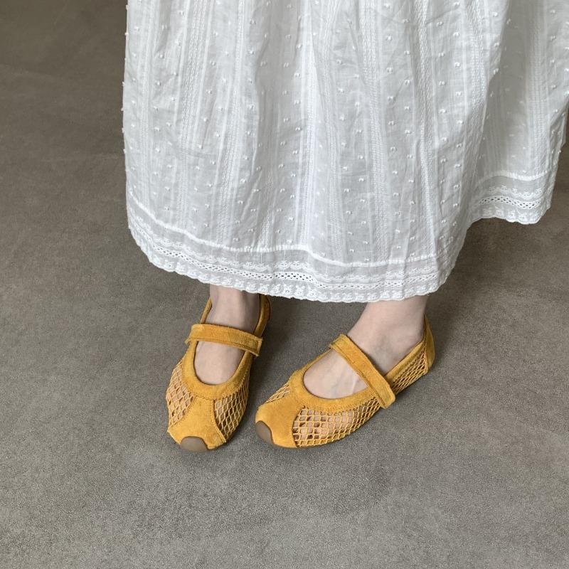 Fashion Mesh Breathable Flat Shoes Women Fashion Round Toe Shallow Casual Shoes Concise Comfortable Soft Bottom Brand Designer Shoes