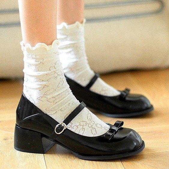 Ретро! Французские туфли Мэри Джейн из мягкой кожи 2024 новый круглый носок толстый каблук бант ремешок с пряжкой на одну пуговицу французские одинарные туфли