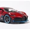 Майсто 1:Модель автомобиля Bugatti Divo, литая из сплава, масштаб 1:24, красная