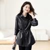 Модная свободная и тонкая кожаная куртка женская средней длины весенне-осеннего дизайна в гонконгском стиле, ретро, с поясом, подчеркивающая темперамент, кожаный тренч
