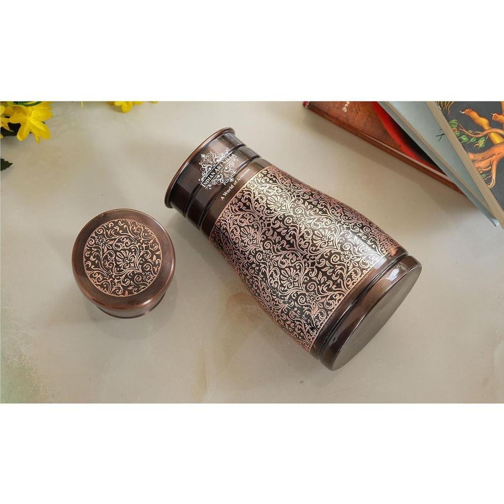 Бутылка для воды из чистой меди со встроенным стеклом, темный рельефный дизайн, графин на тумбочке, аюрведические преимущества для здоровья, 950 мл (Пакет из 1)