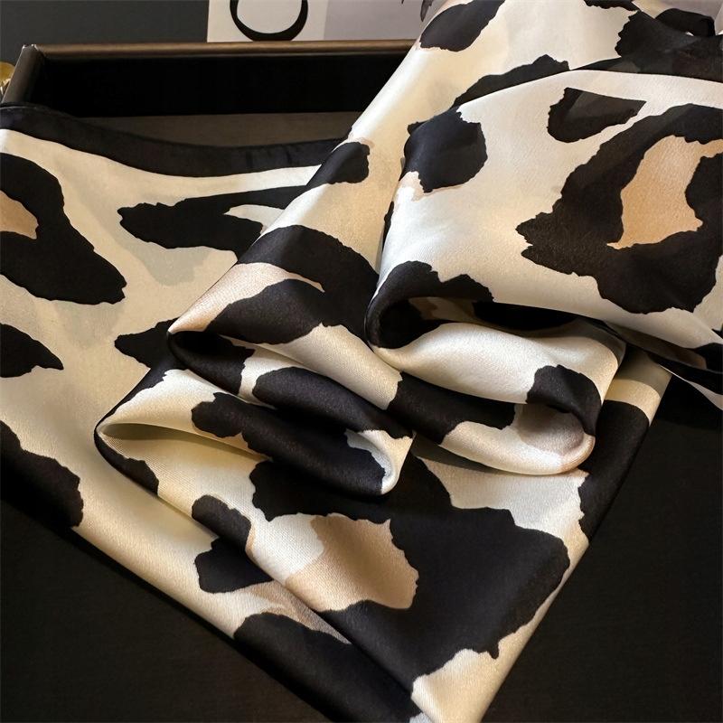 Scarf with print, women' synthetic silk, gift scarf, 70x70