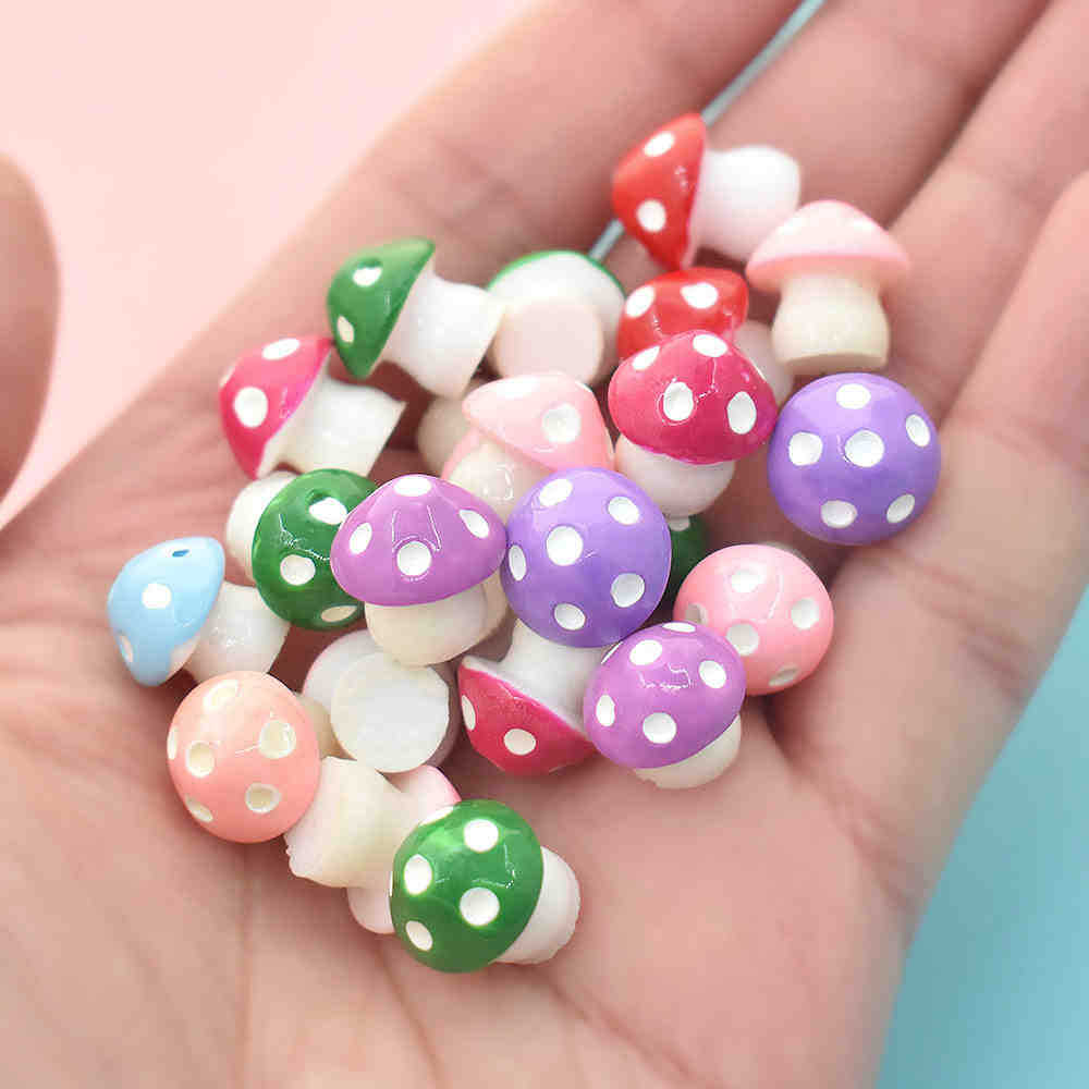 10pcs Mini Resin Small Mushrooms Decor Micro Fairy Garden Aquarium Landscape Micro Landscape Simulation of Plants Decor Crafts