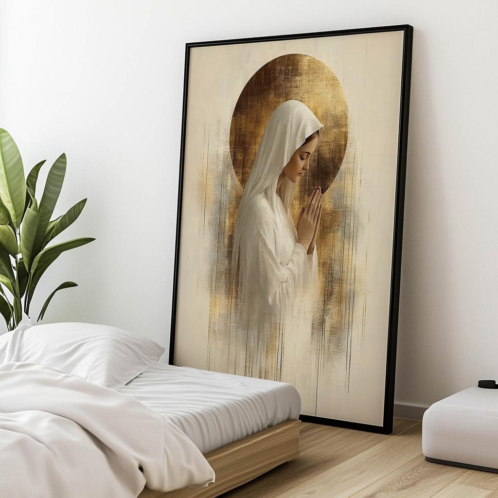 Modlitwa W Ciszy - Maryja Modlitwa W Ciszy - Maryja, 40X50 Cm, Rama Aluminiowa Złota, Papier Matowy 230 Gsm
