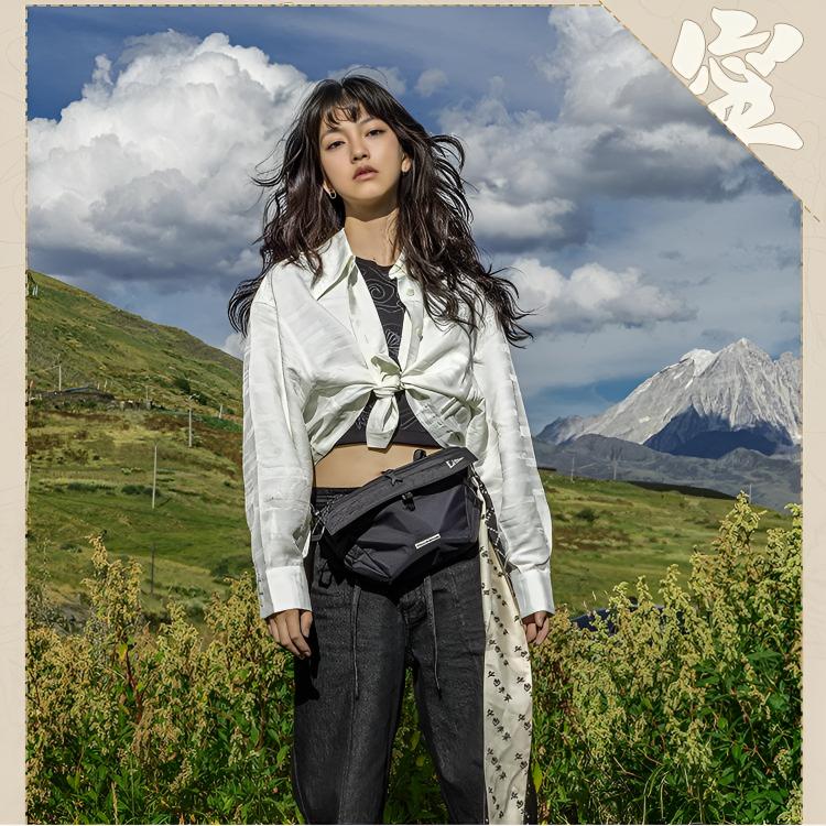 Li Ning Укороченные топы женские Слоновая кость Лацканы Умеренные AFDT152-1