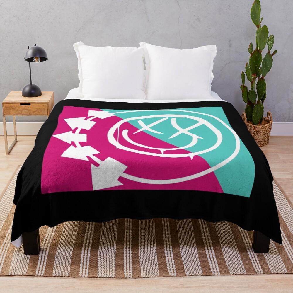 The 182 Eyes The Blink Throw Blanket