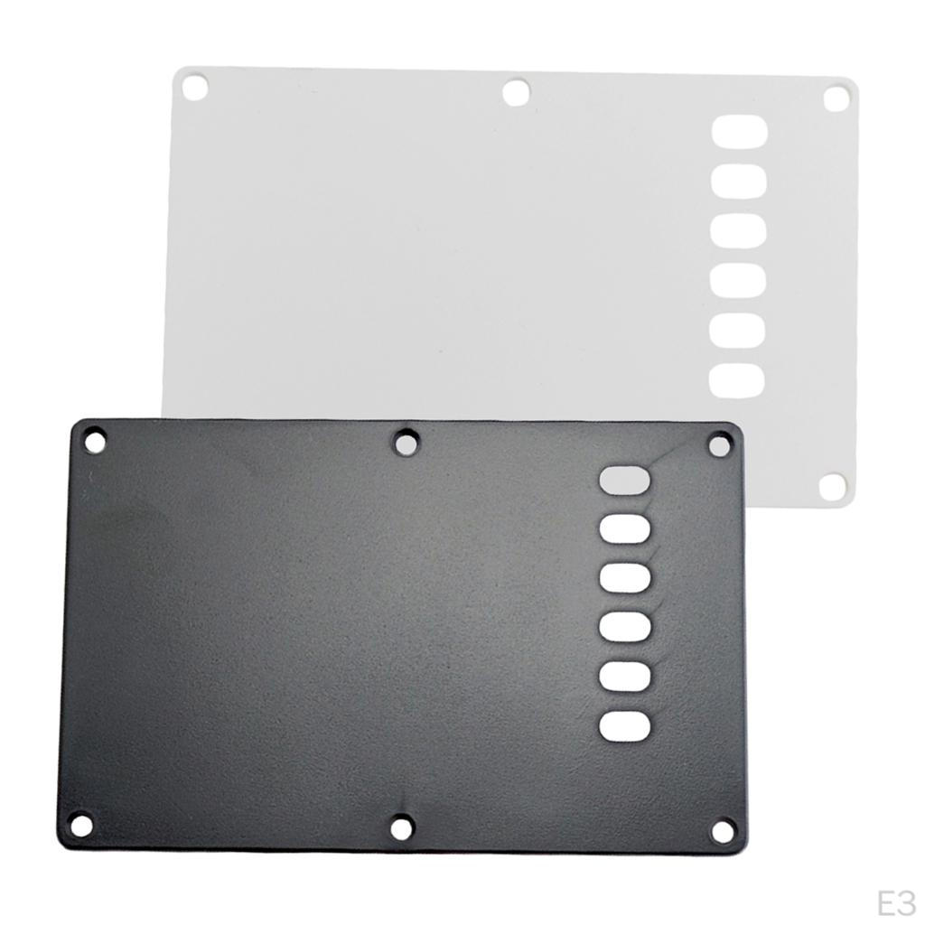 Задняя панель Pickugard Tremolo Cavity Cover для электрогитар ST SQ — белая, согласно описанию