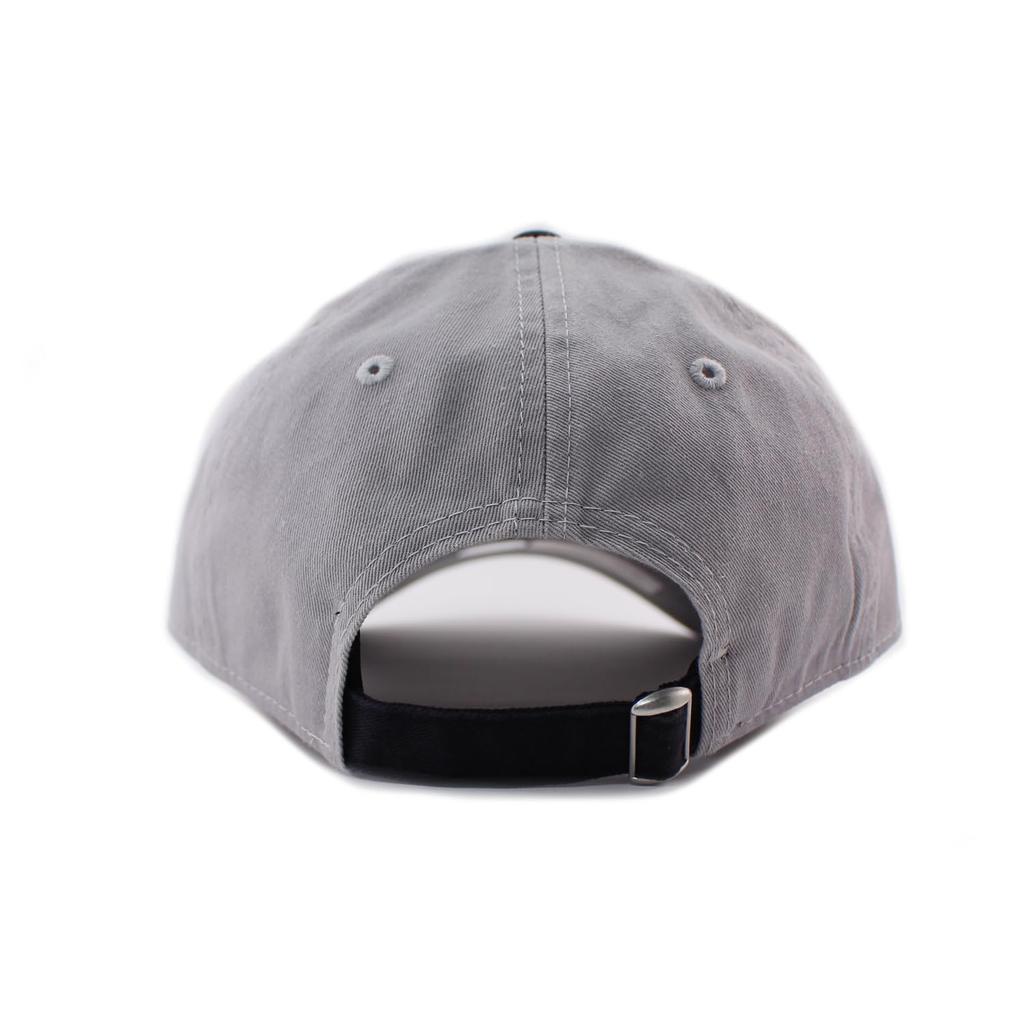 New Era Cap 9TWENTY Strapback New York Yankees MLB Batting Practice Strapback Cap Graphite New Era New York Yankees 920 Hat Low Profile