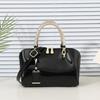 A Women's Handbag with A Glossy Finish Is Fashionable, Trendy and High-end It Is A Large-capacity Single-shoulder Crossbody Bag