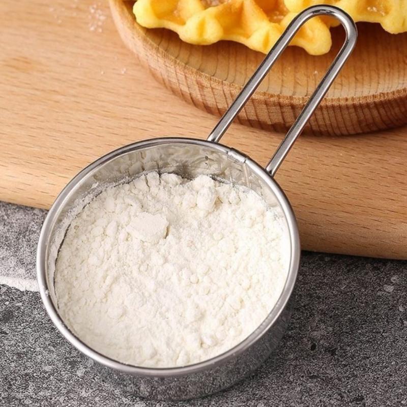 304 Stainless Steel Flour Sifter Hand-Held Baking Tool 40-Mesh Sieve Household Kitchen Mesh Sifter Powdered Sugar Sifter