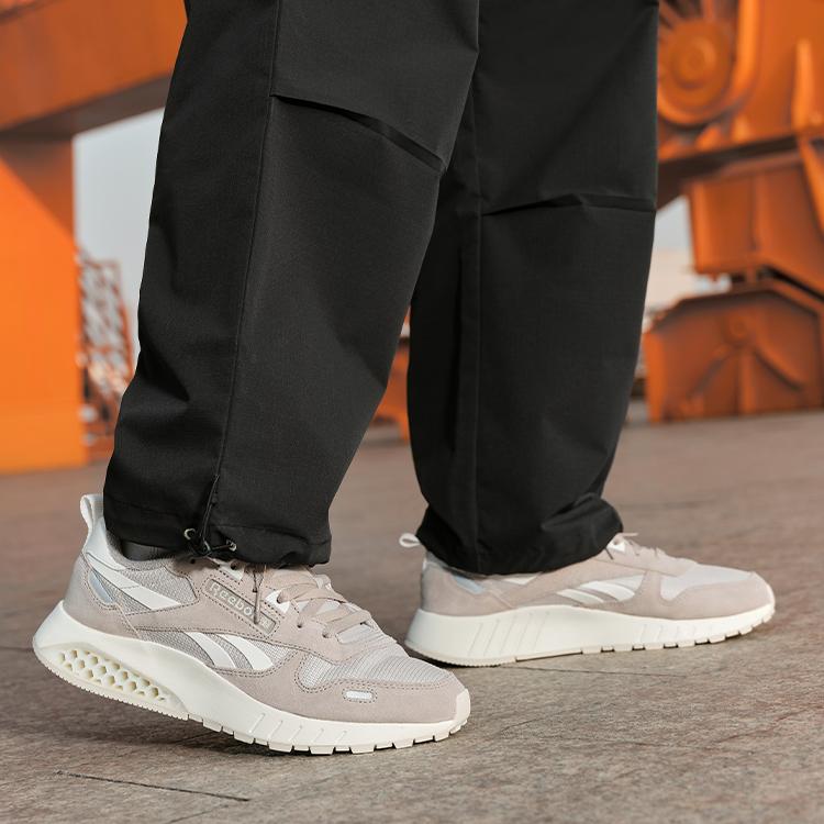 Reebok Классические кожаные кроссовки унисекс Hexalite Ash Grey Moonstone Chalk 100074409