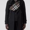 Burberry Сумка-кроссбоди на грудь из экологичного холста с темной клеткой Мужские сумки Темно-орехово-коричневый 80365591