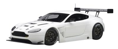 AUTOart Aston Martin V12 Vantage GT3 2013 Завершенный продукт 1/18 (белый)