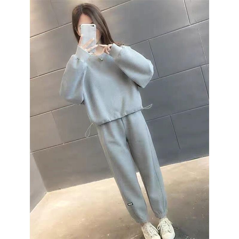 Повседневный спортивный костюм для женщин Весна-Осень Обновленная Модная Удобная Посадка Стройнящая Толстовка Коллекция из двух предметов