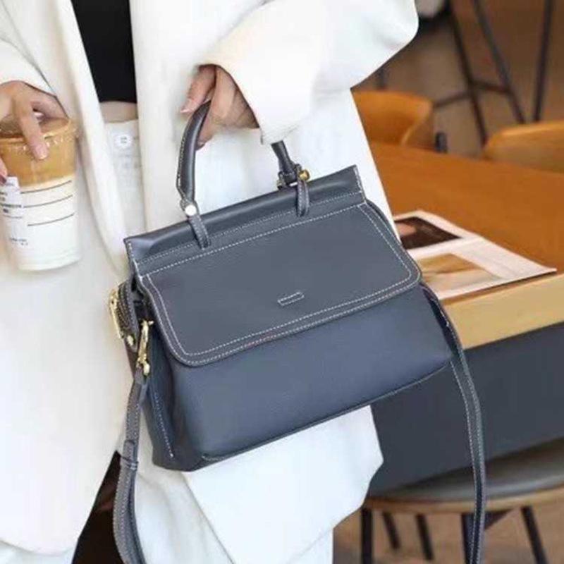 Новая легкая роскошная высококачественная портативная женская сумка из коровьей кожи, модная кожаная сумка через плечо для поездок на работу