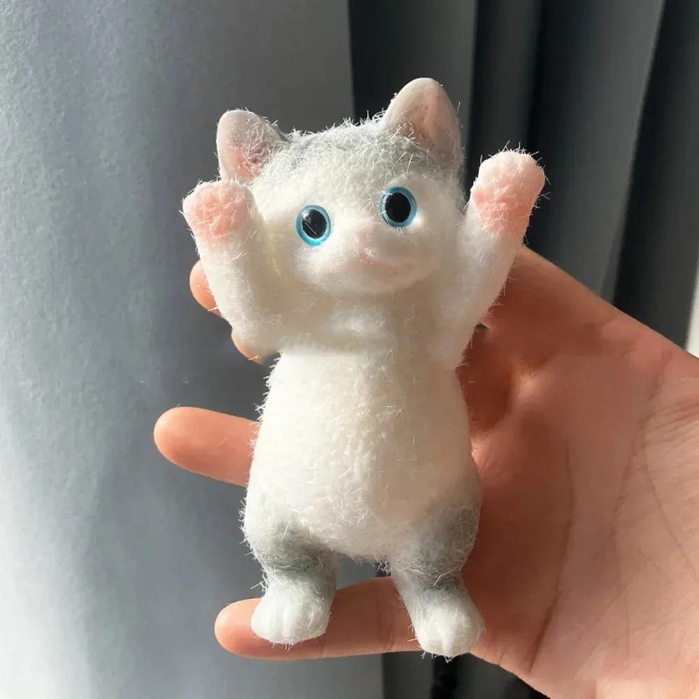 Сквиши-игрушка Кот Таба - Реалистичный Пушистый Липкий Сниматель Стресса, Мягкий Силиконовый Кот для Сжимания, Подарок для Детей и Взрослых