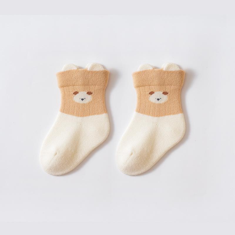 Xiyu Jia Осенне-зимние детские носки - Хлопок гребенной пряжи класса А, Цветной блок, 3D мультяшный дизайн для мальчиков и девочек