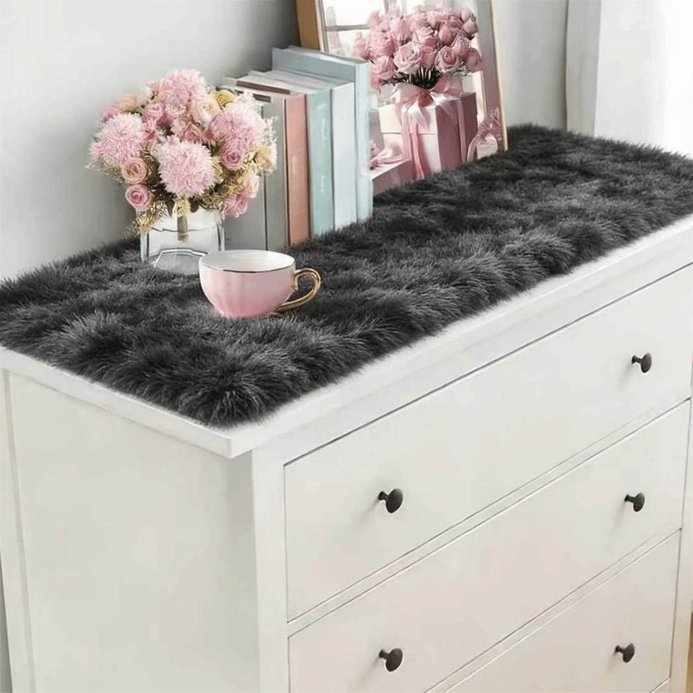 Fluffy Faux Fur Table Runner Soft Plush Tablecloth Runner TV Cabinet Pad Nightstand