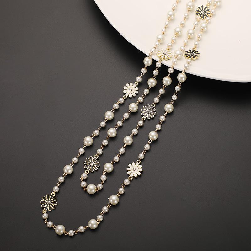 JMXD Длинное жемчужное ожерелье для женщин Y2K Модное ожерелье-чокер с подвеской в виде ромашки Эффектная бижутерия Минималистичный шик Изящная многослойная цепочка Модные элегантные аксессуары Подарок