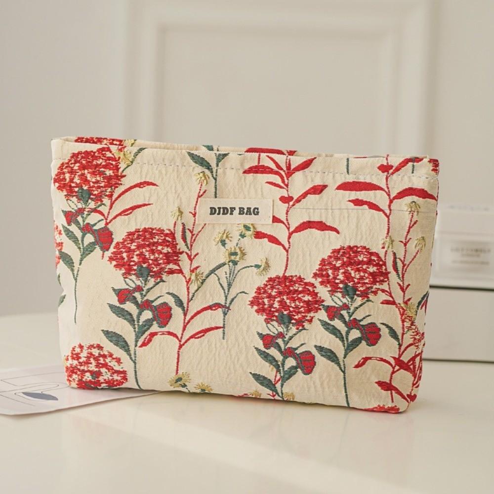 New Large Capacity Makeup Bag Floral Embroidered Cream Color Cosmetic Bag Zipper Toiletries Skincare Storage Bag Women