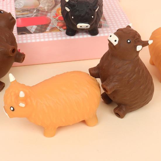Highland Cow Squeeze Toy Cattle Sensory Toy Anxiety Relief Highland Soft Stretchy Animal
