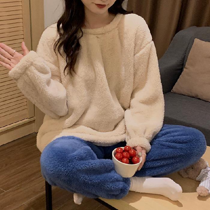 Autumn/Winter Coral Velvet Pajamas for Women Warm Casual Flannel with Velvet Thickened Can Be Worn Outside The Home Suit