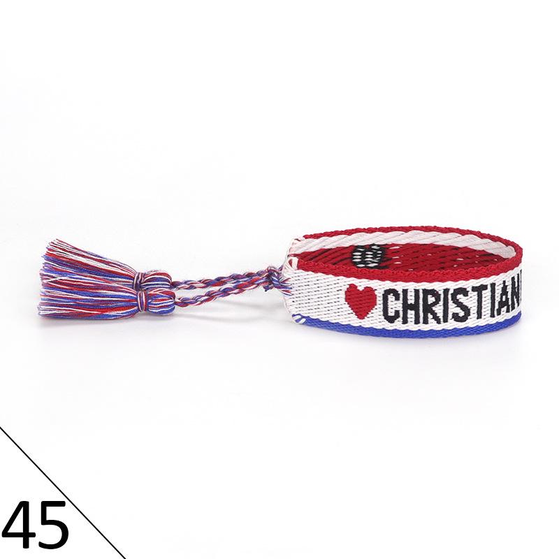 Браслет дружбы ручной работы с вышивкой и кисточками для женщин