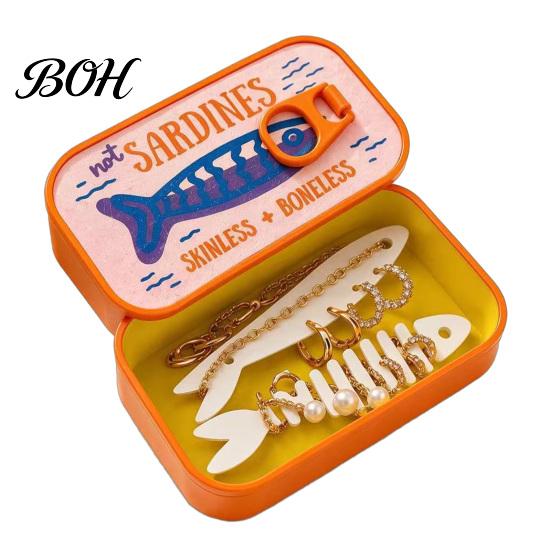 Lightweight Jewelry Storage for Travel Case with Fishbone Bracket, Portable Sardine Tin Small Accessory Container Box, Compact And Commuting