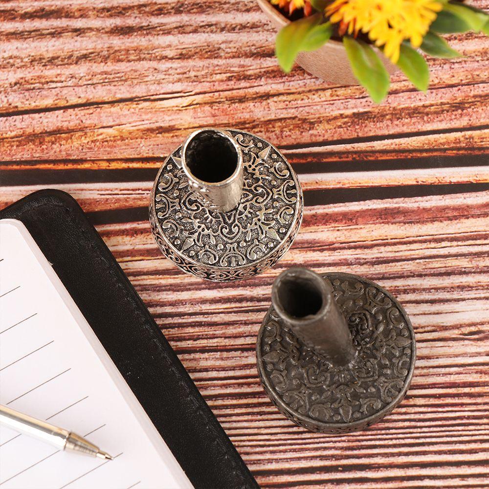 Desktop Organizer Writing Accessories Round Base Vintage Metal Pen Clips European Style Pen Holder