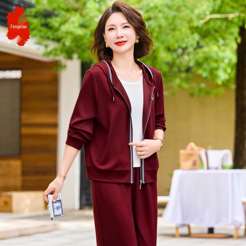 Женский омолаживающий спортивный костюм-двойка